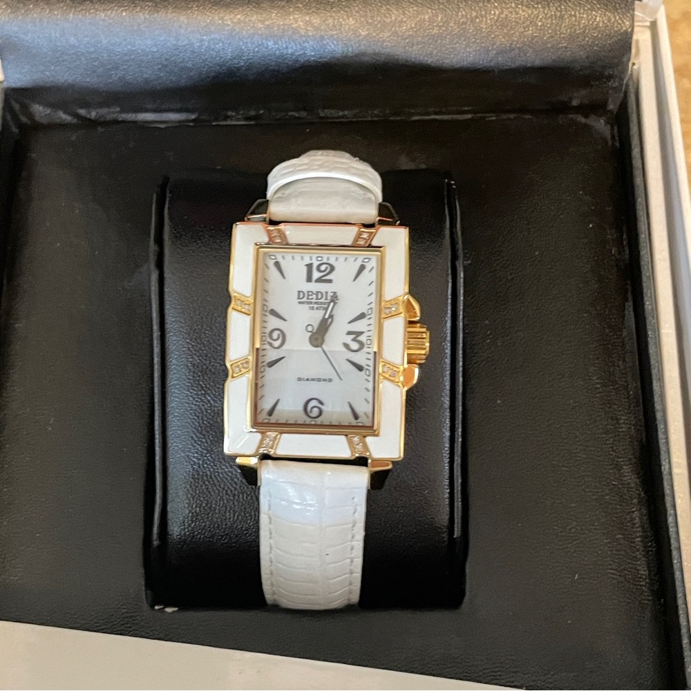 Dedia Aquaswiss White and Gold Watch - Picture 3 of 7